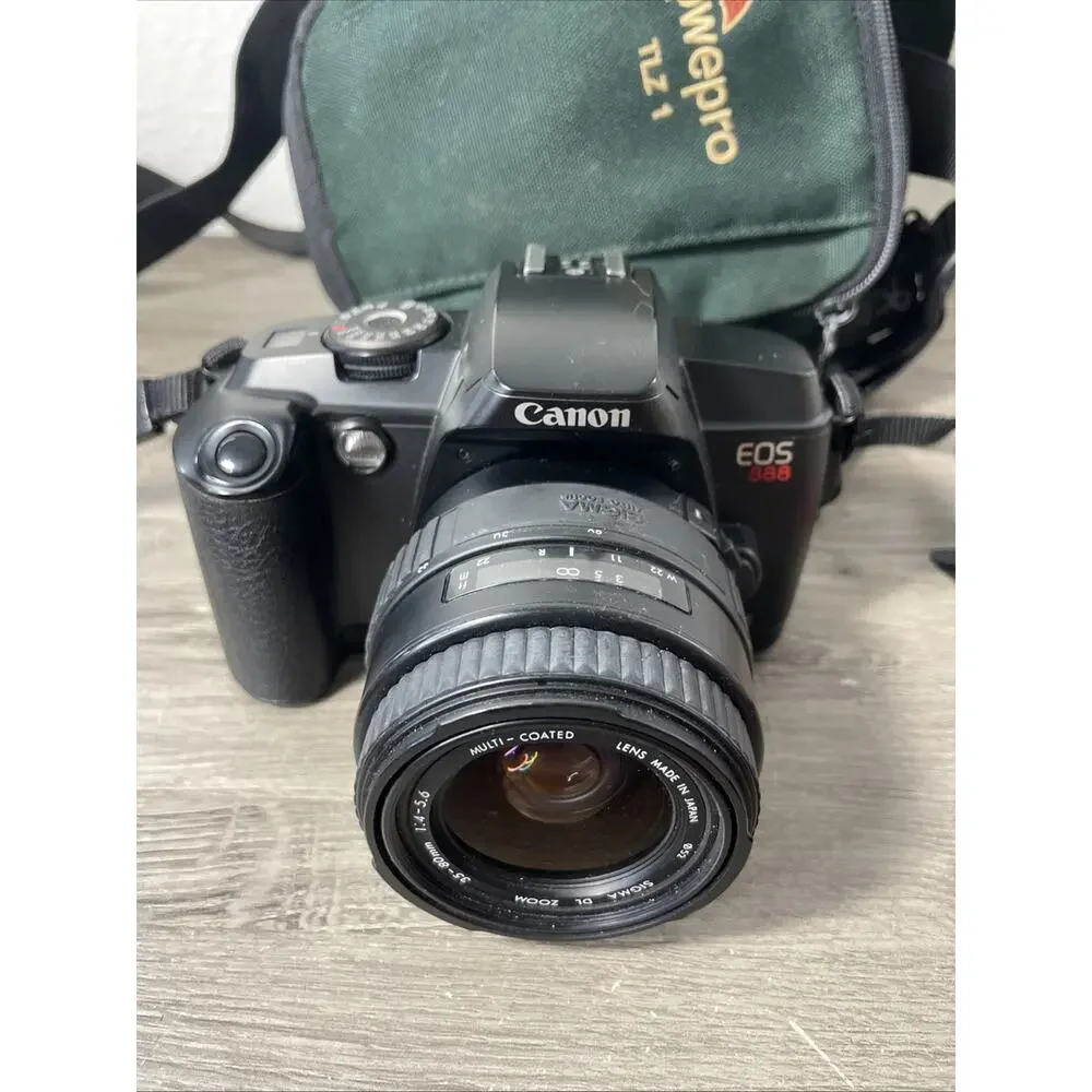Canon EOS 888 35mm SLR Film Camera Kit w/ Sigma 35-80mm Lens & Lowepro Bag